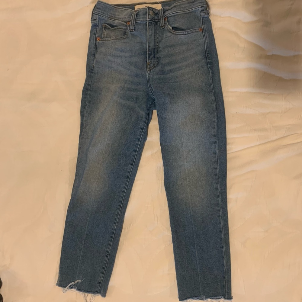 gap jeans women 26R
Forever straight High Rise